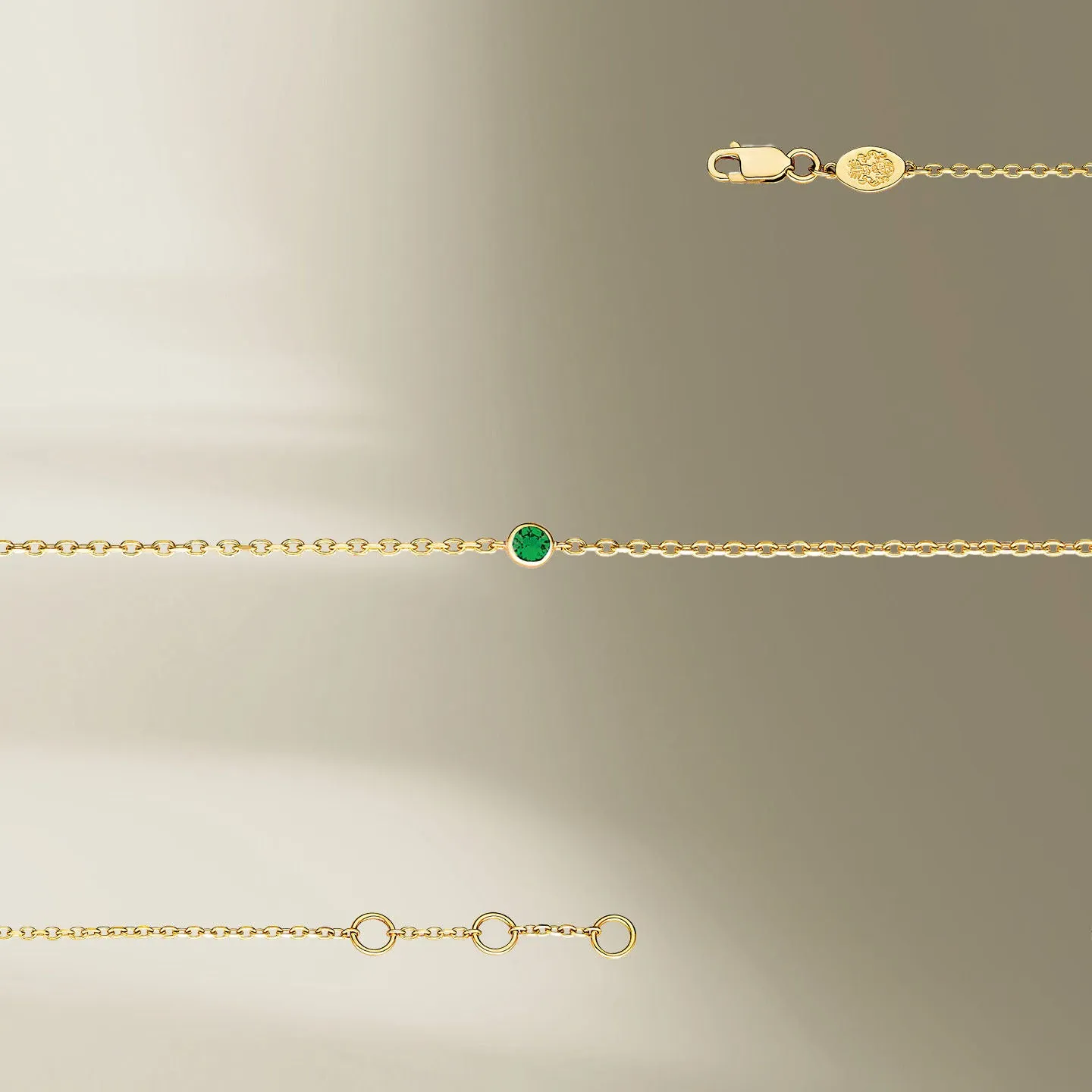 1 Stone 18K Gold Bracelet w. Tsavorite