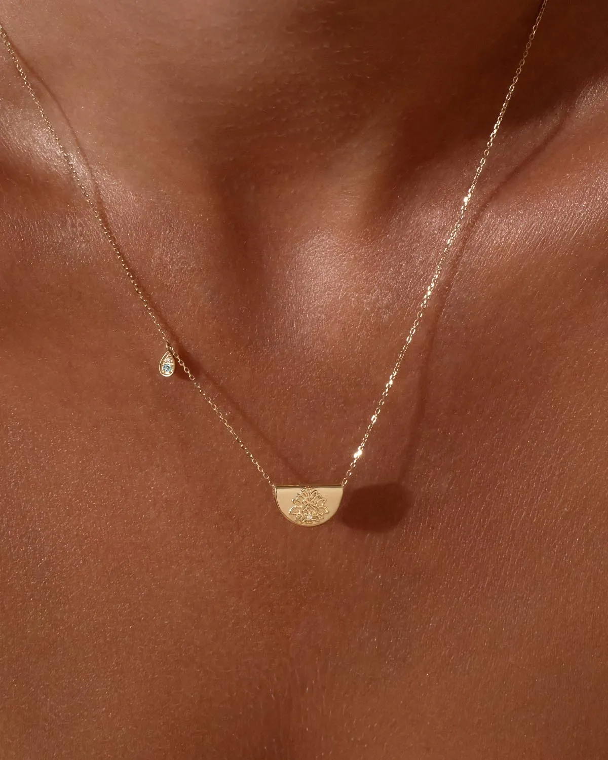 14k Solid Gold Lotus Birthstone Diamond Necklace - March - Aquamarine Bycharlotte