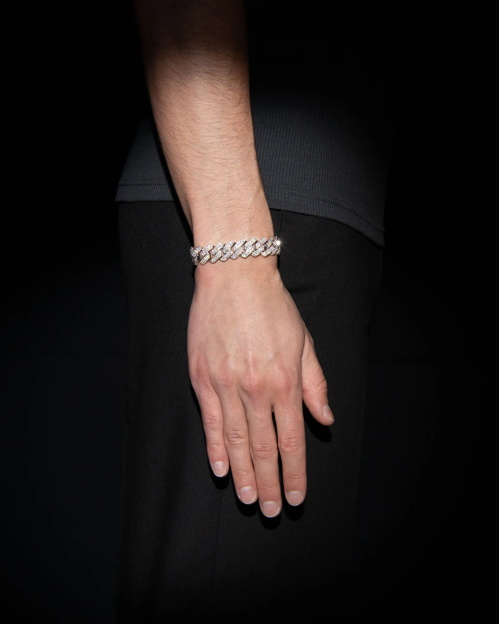 14mm Prong Pavé Rhodium coated Silver Bracelet w. Moissanite