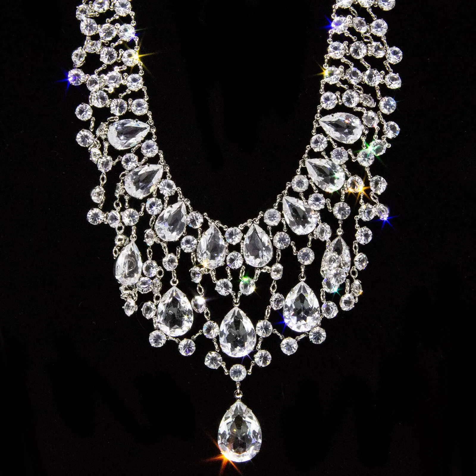 1928 Jewelry Vintage Austrian Crystal Bib Necklace 15"   3" Extender 1928 Jewelry
