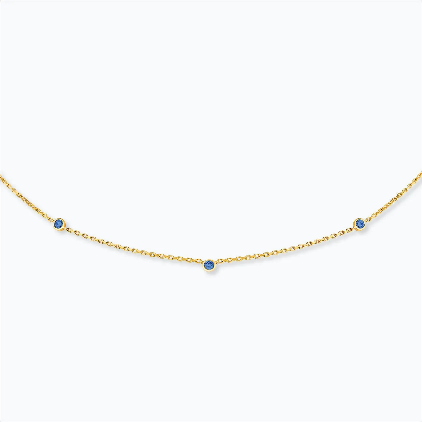 3 Stone 18K Gold Necklace w. Blue Sapphire