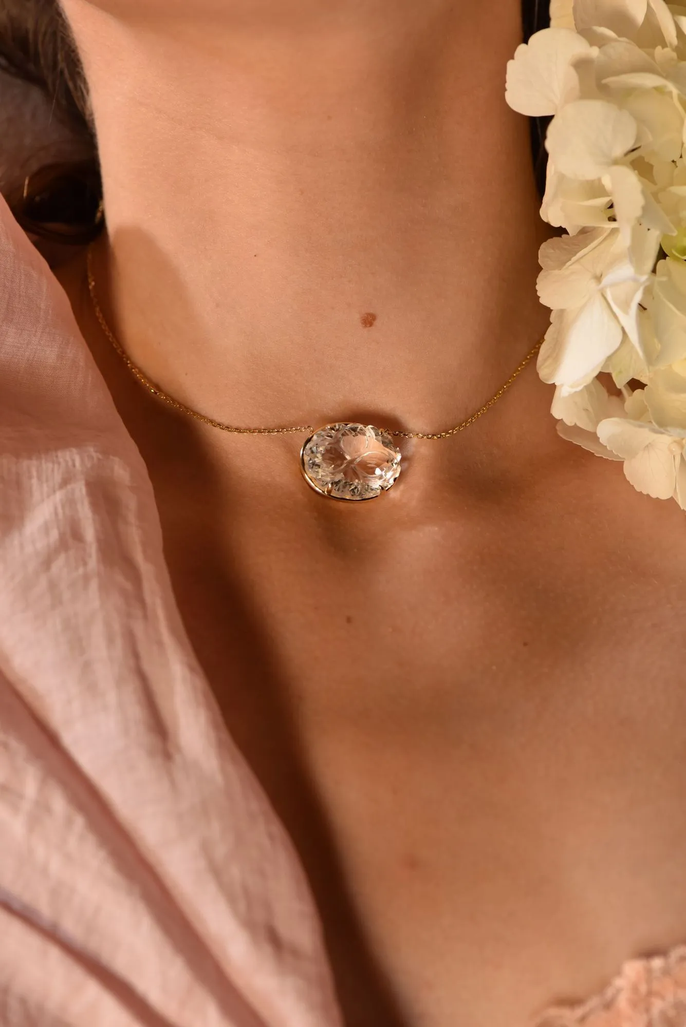 Camelia 18K Gold Necklace w. Diamonds & Crystal Quartz