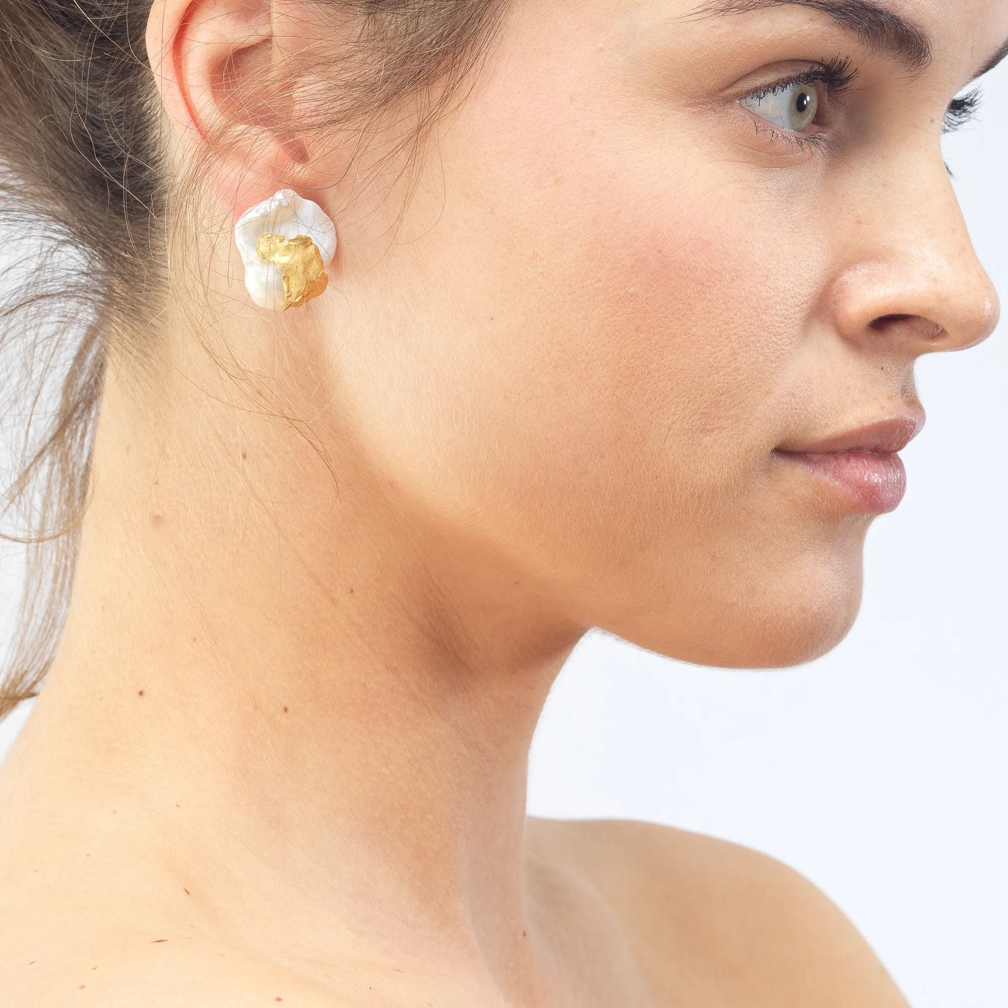 Cordelia Gold Plated Studs w. Pearls