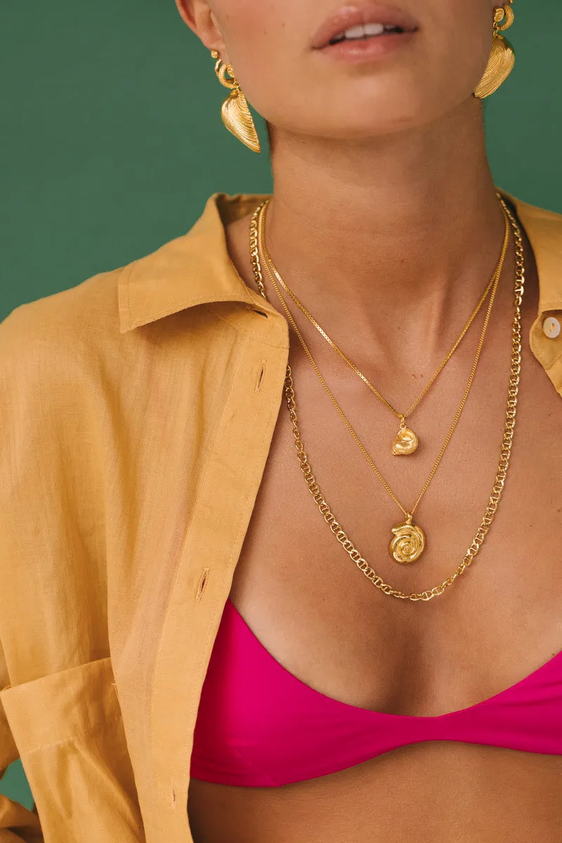 Crown Shell Necklace Gold Plated Wildthings Collectables