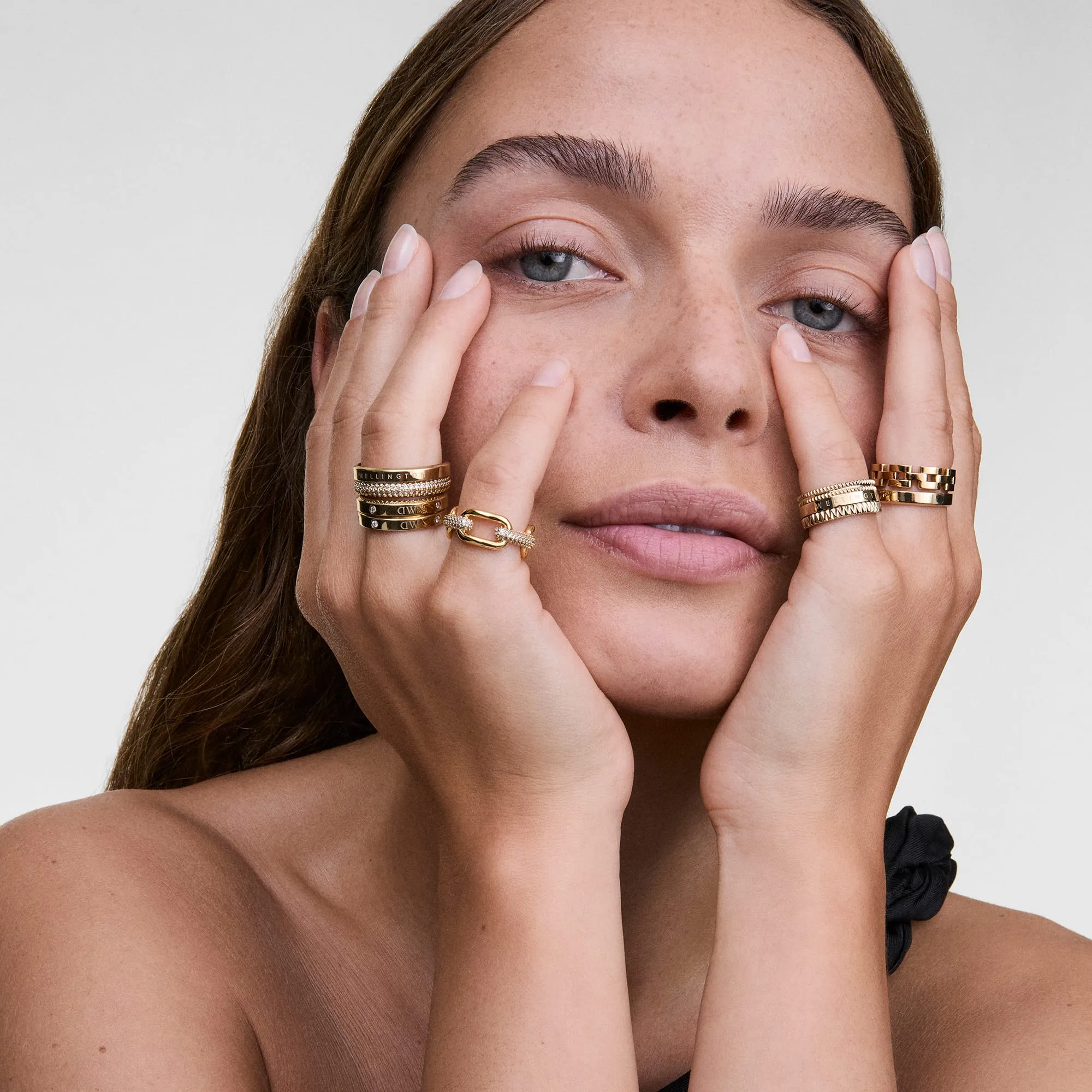 Crystal Link Ring Gold Daniel Wellington