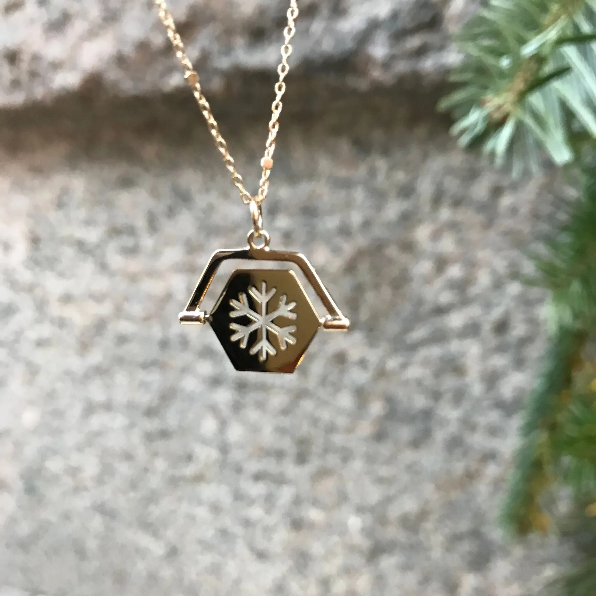 Dandelion 14K Gold Necklace