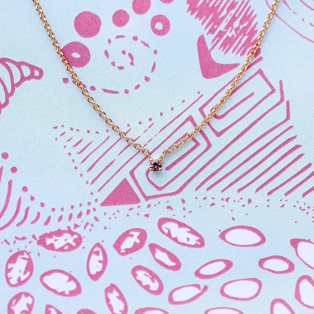 Essential Joy 18K Rosegold Necklace w. Sapphire