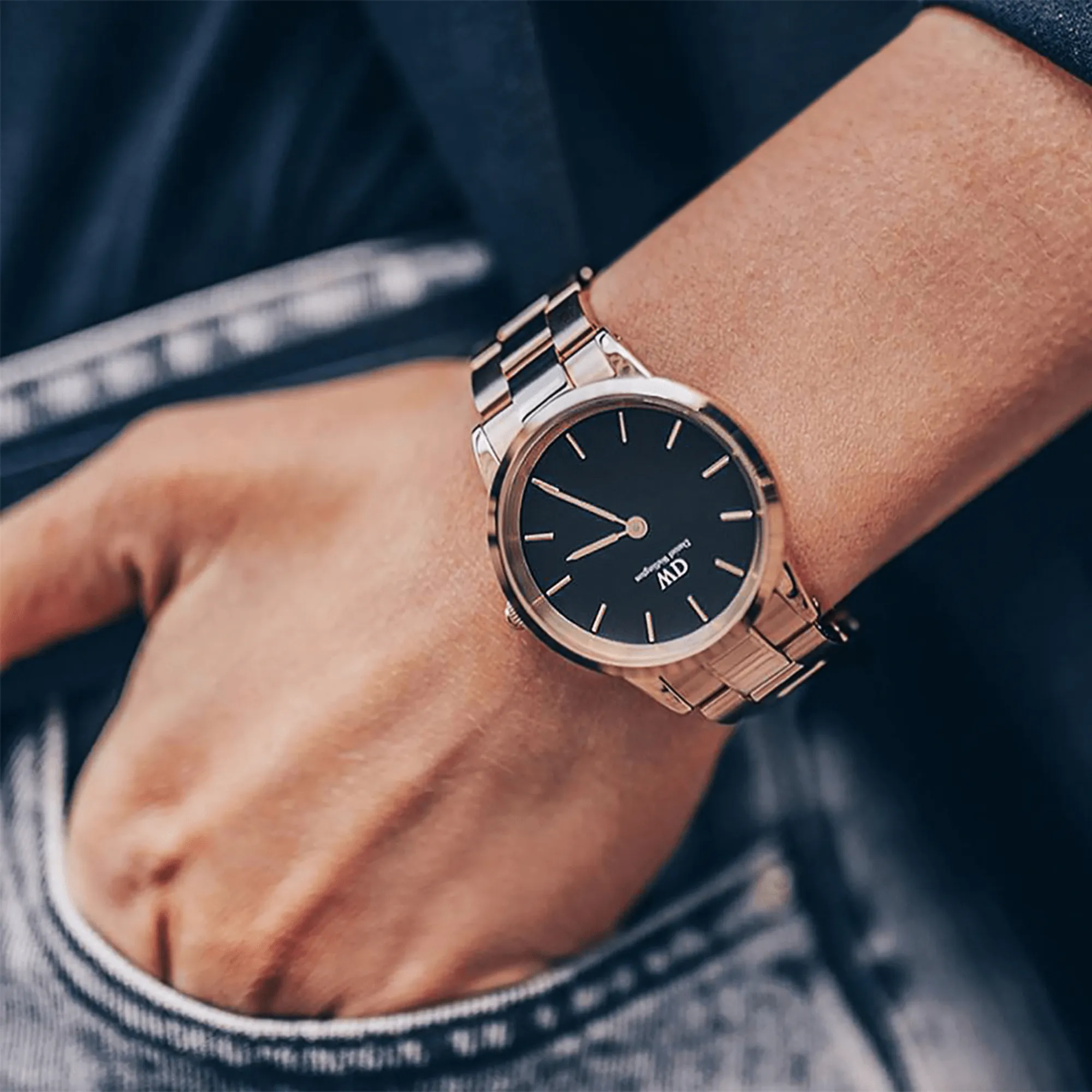 Iconic Link Rose Gold Daniel Wellington