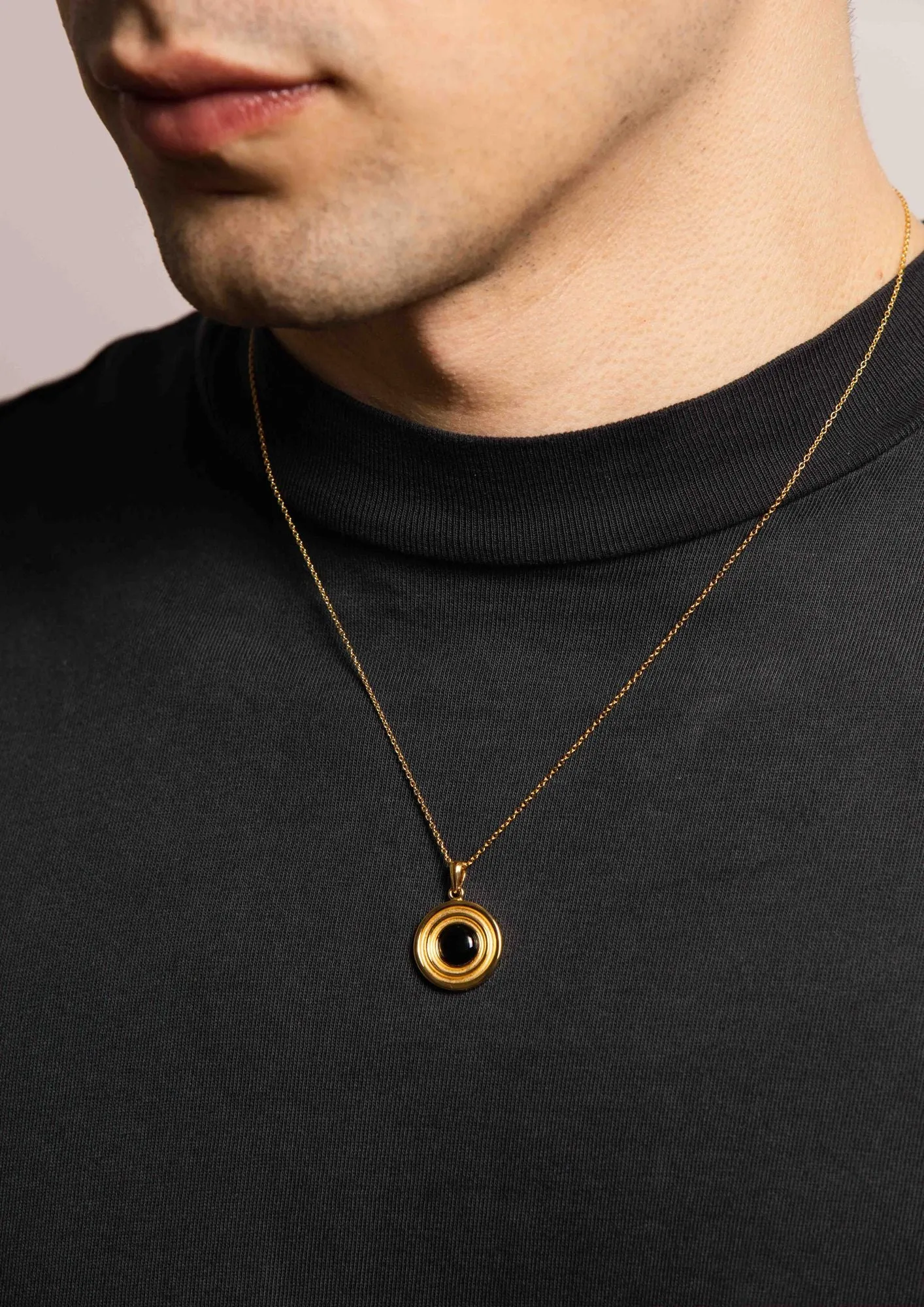 IX Anker 22K Gold Plated Pendant w. Onyx