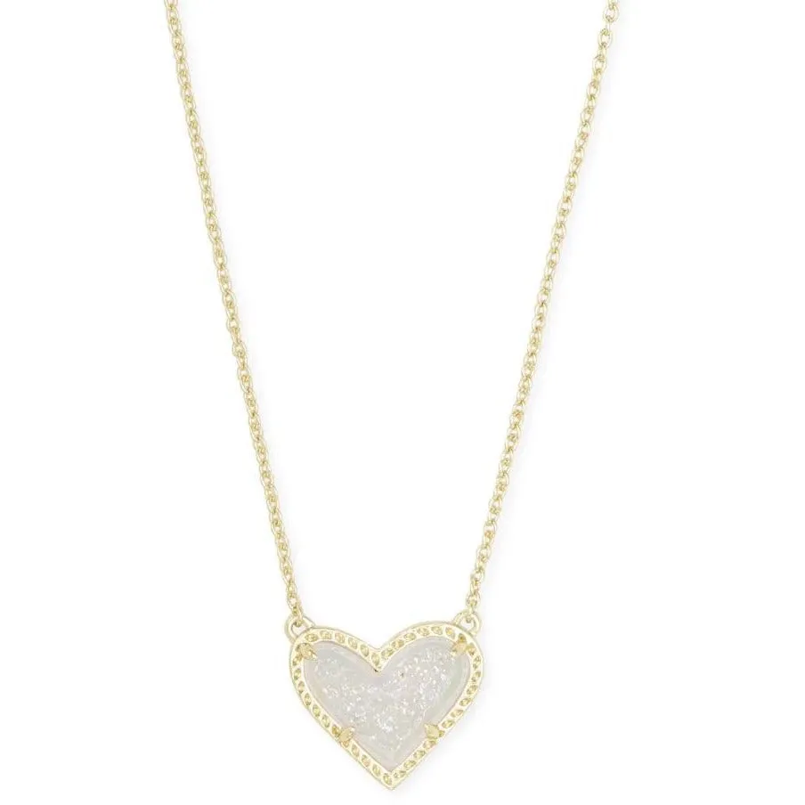 Kendra Scott Ari Heart Gold Pendant Necklace In Iridescent Drusy