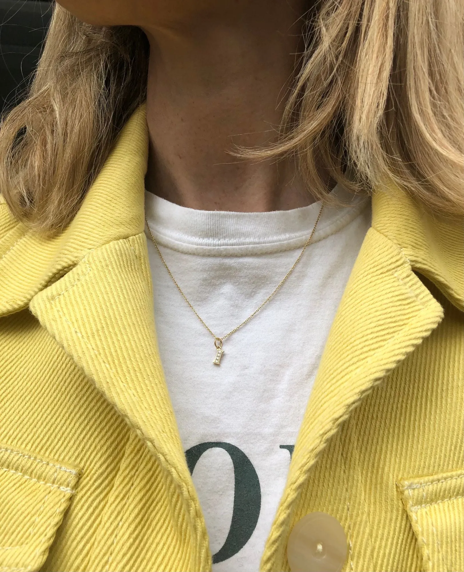 Love Letter P 18K Gold Necklace w. Diamonds