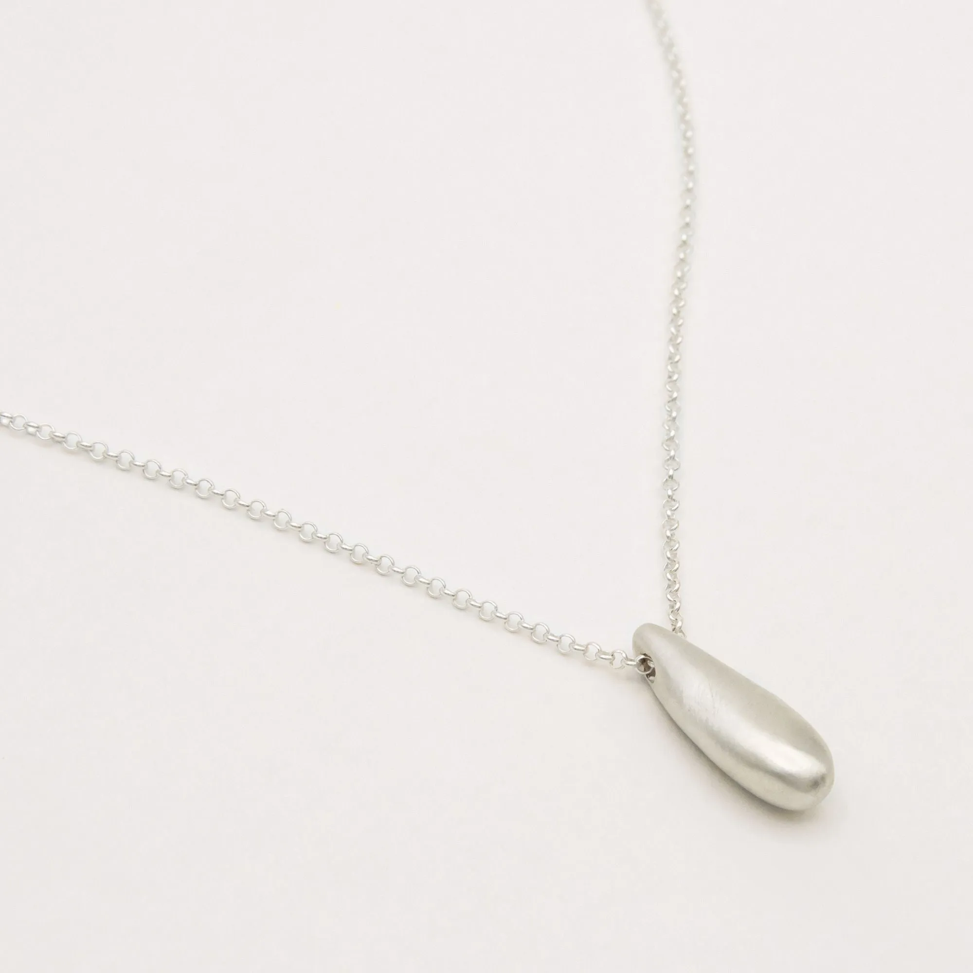 Manaca Small Silver Necklace