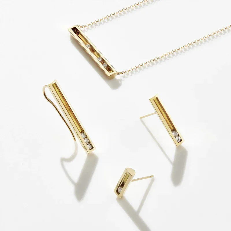 Moving 3 18K Gold Necklace w. Diamonds
