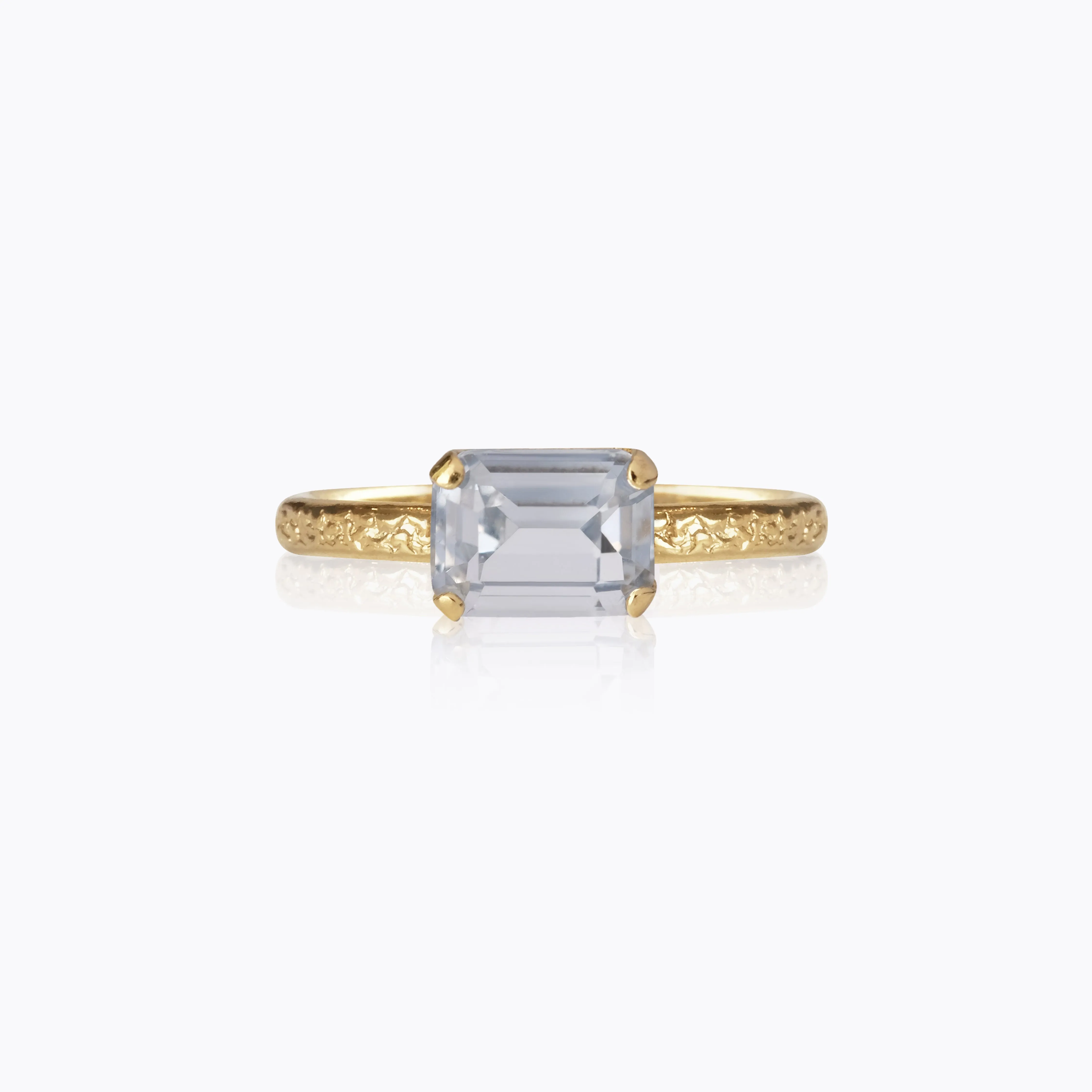 Naya Ring / Light Sapphire Caroline Svedbom