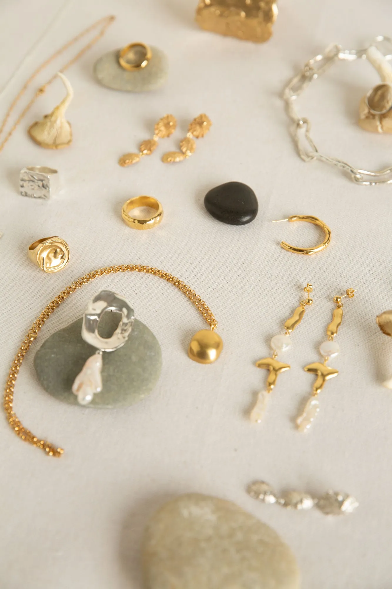 Perola Gold Plated Necklace