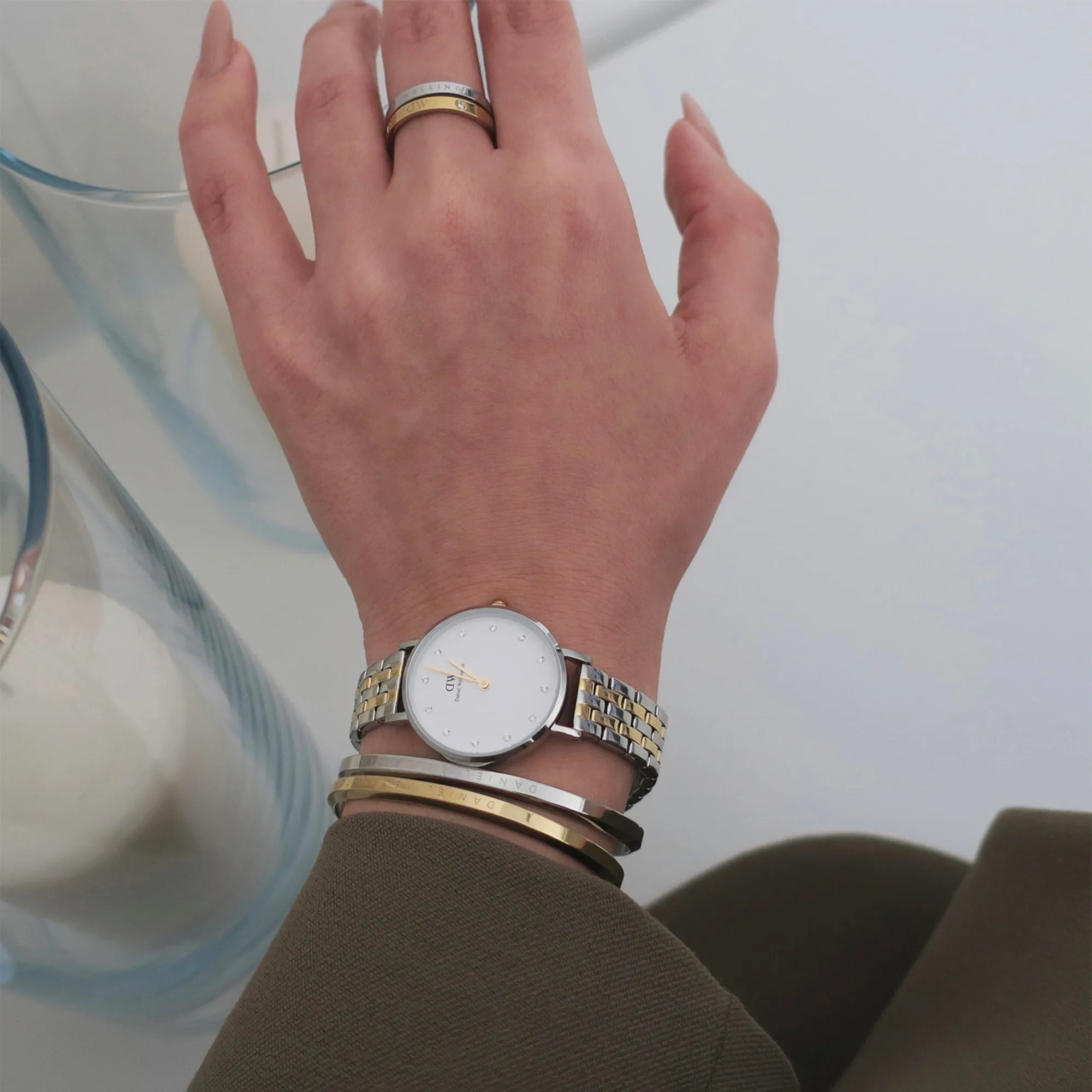 Petite Lumine 5-link two-tone Silver Daniel Wellington
