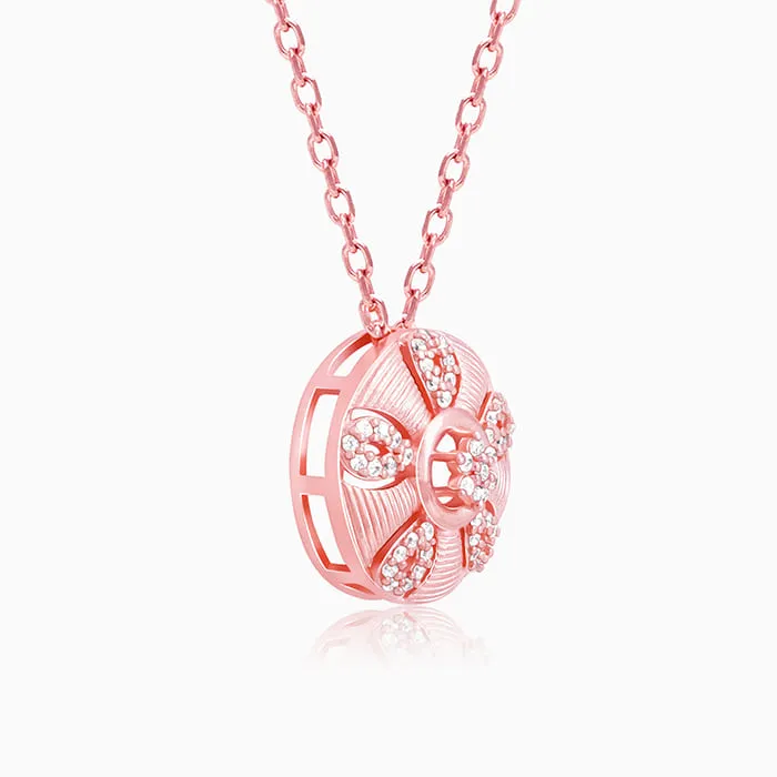 Rose Gold Vinca Pendant with Link Chain Giva