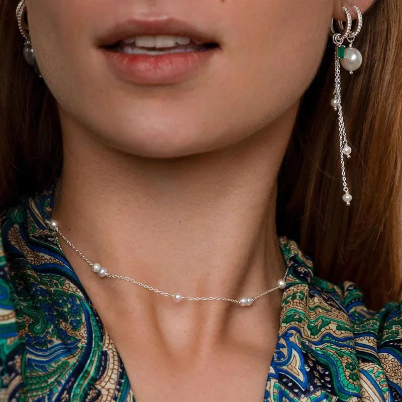 Silver Necklace w. Pearls
