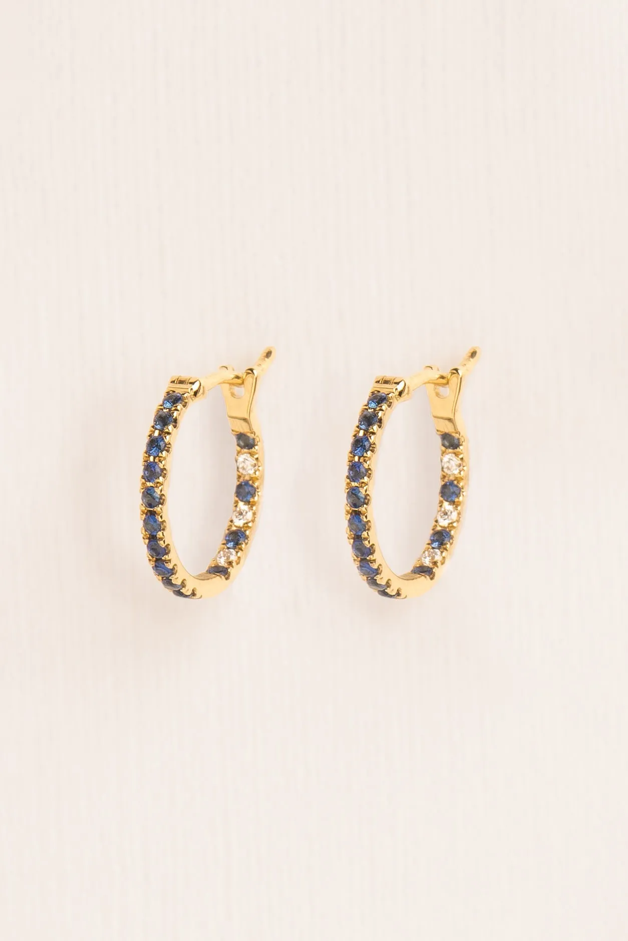 Small 18K Gold Hoops w. Sapphire & Diamonds