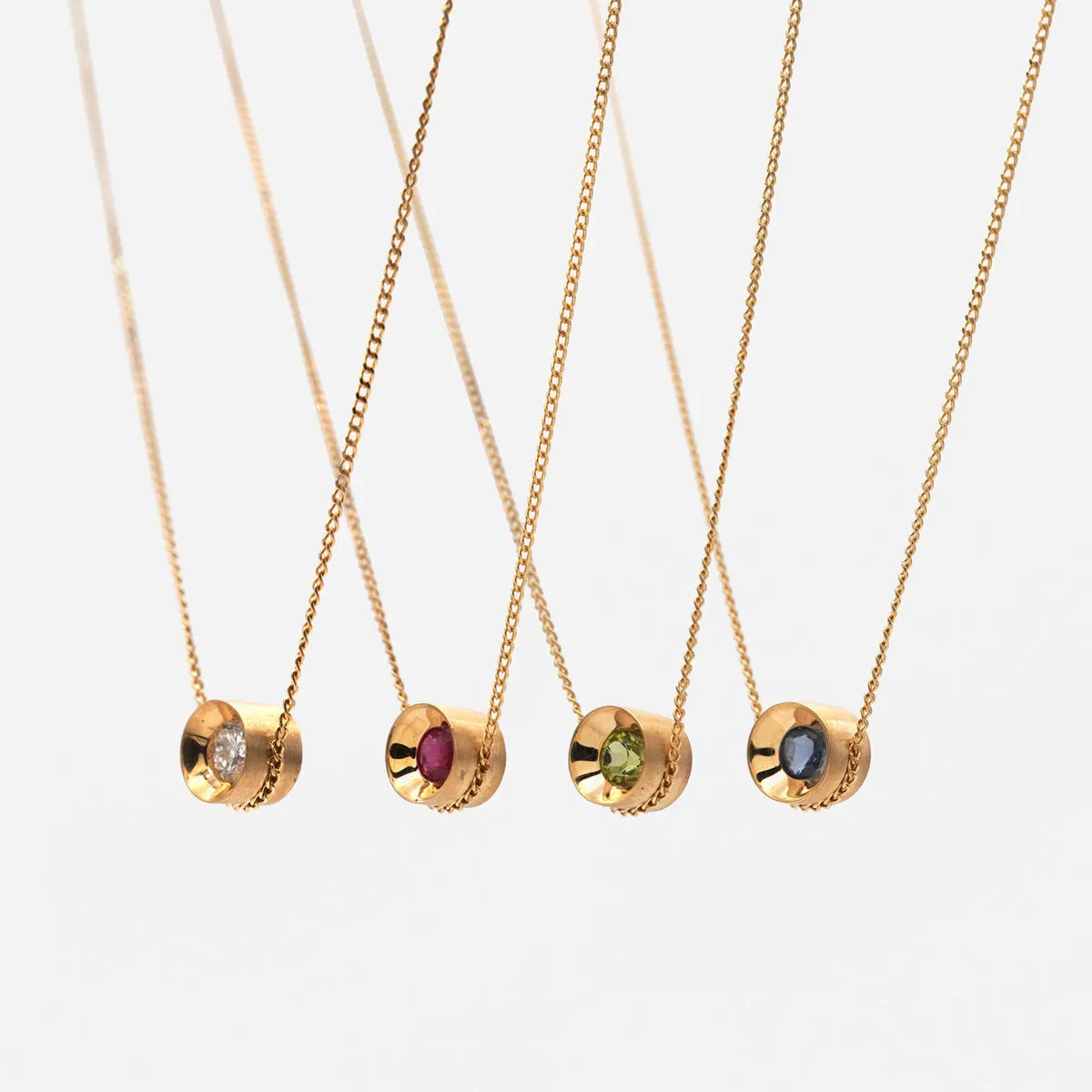 Spot 10K Necklace w. 2,5mm Tanzanite