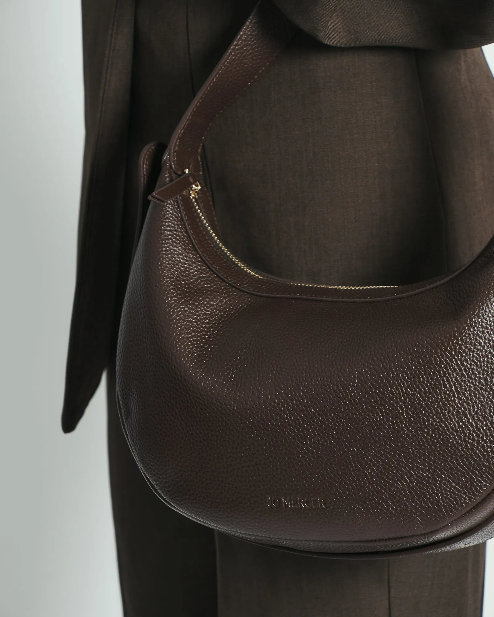 TAYA SHOULDER BAG BITTER CHOC LEATHER Jo Mercer