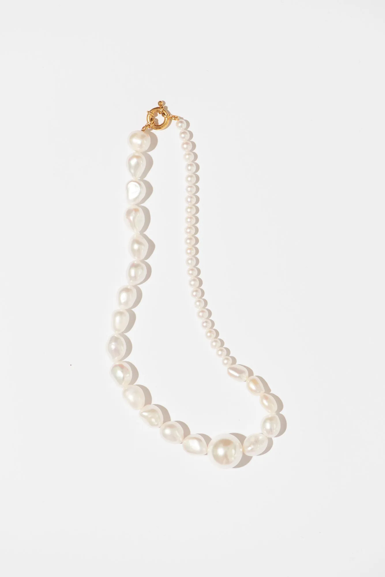 The Big Pearl Variation Gold Plated Necklace w. Pearls