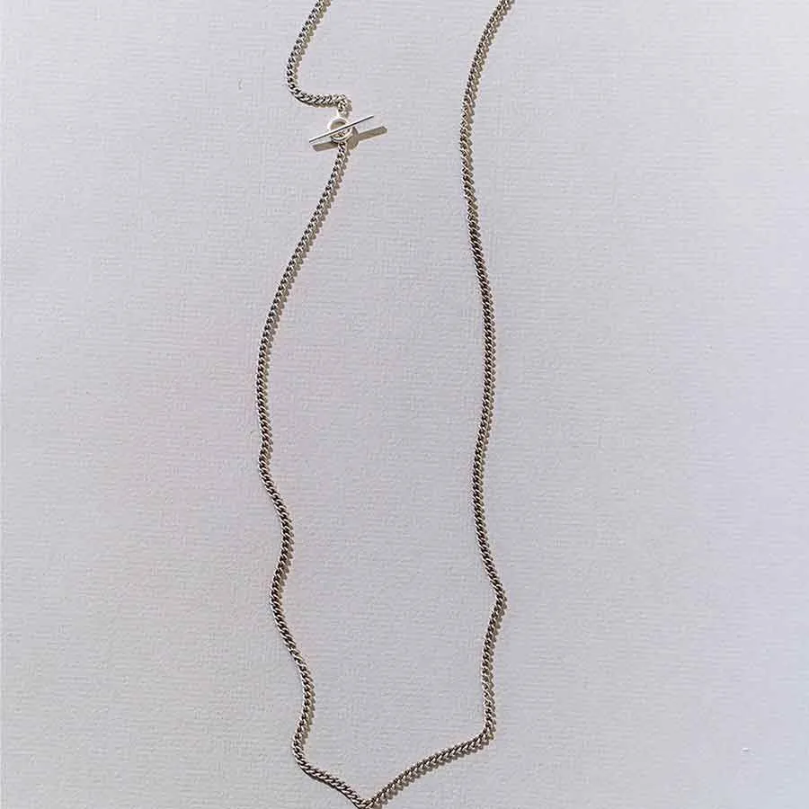 The Bold Essential Silver Necklace
