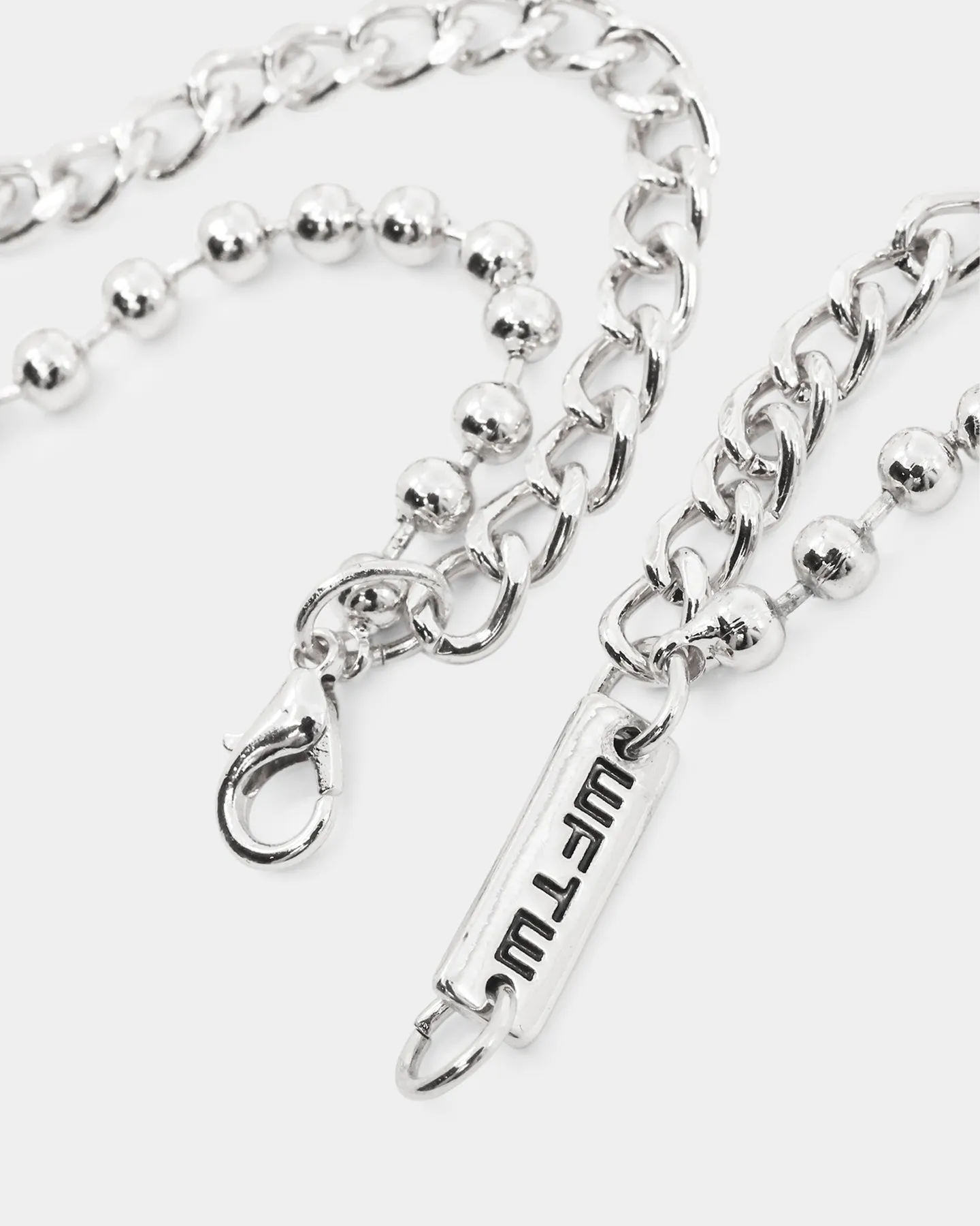 Wild For The Weekend Flower Necklace Silver