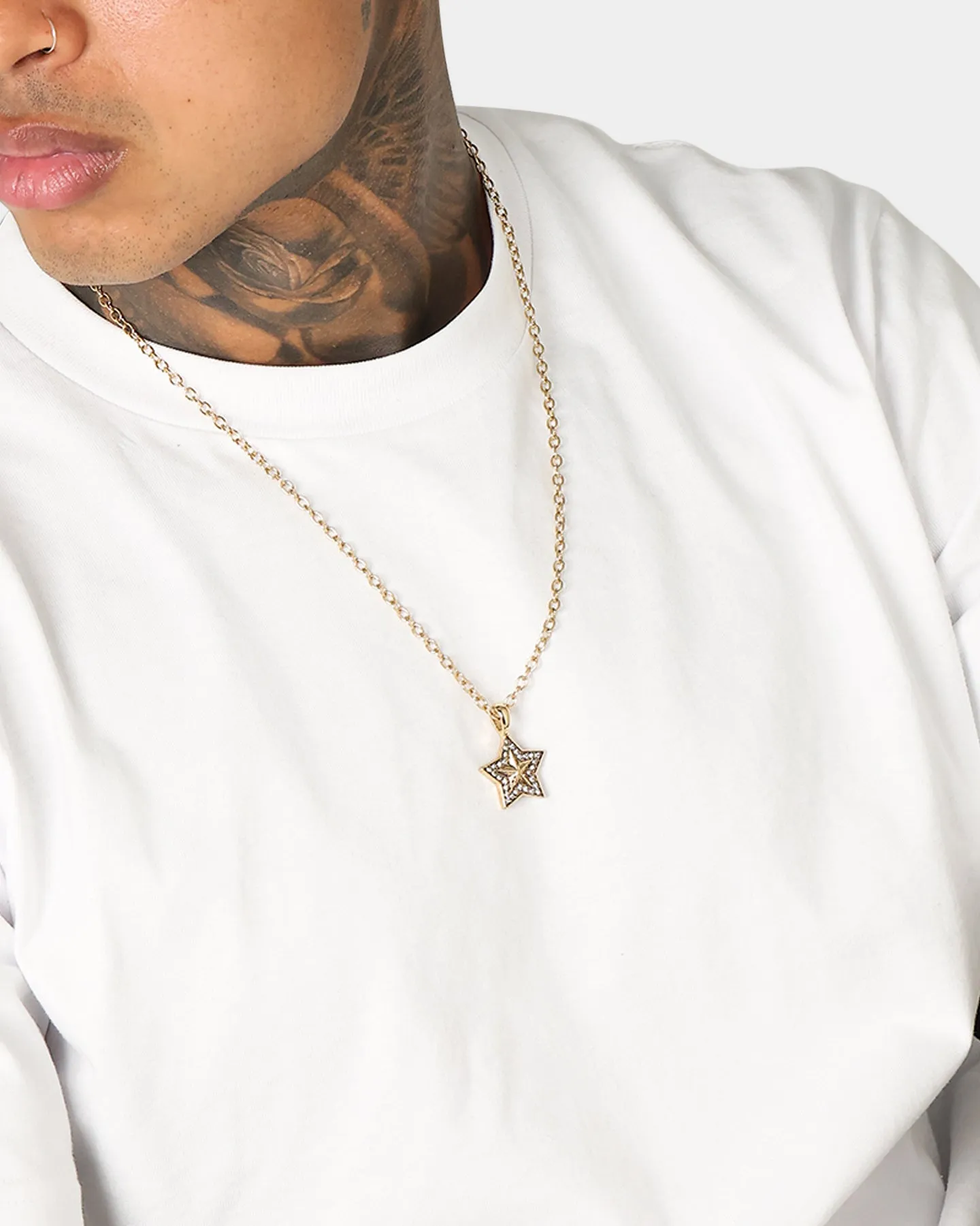 Wild for the Weekend pop punk star pendant necklace Gold