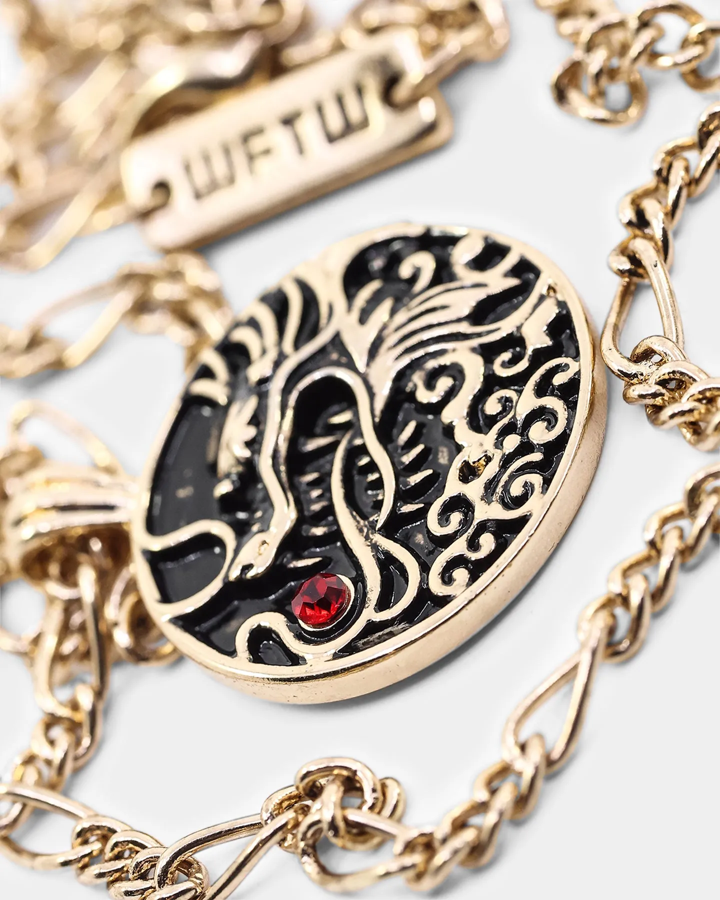 Wild for the Weekend Serpentine Dragon Necklace Gold