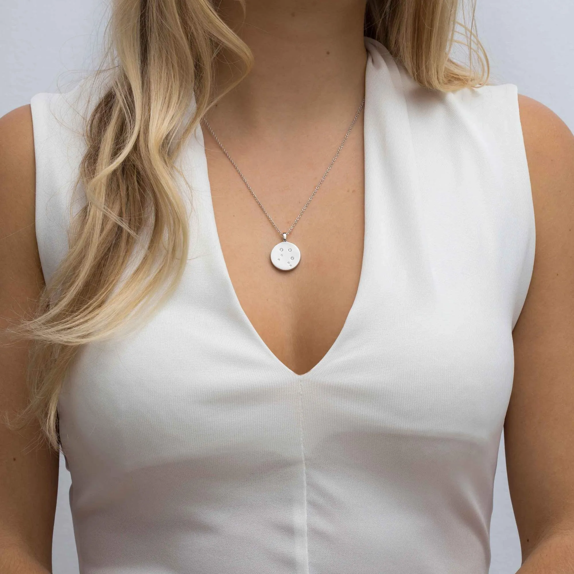 Zodiaco Virgo Silver Necklace w. White Zirconias